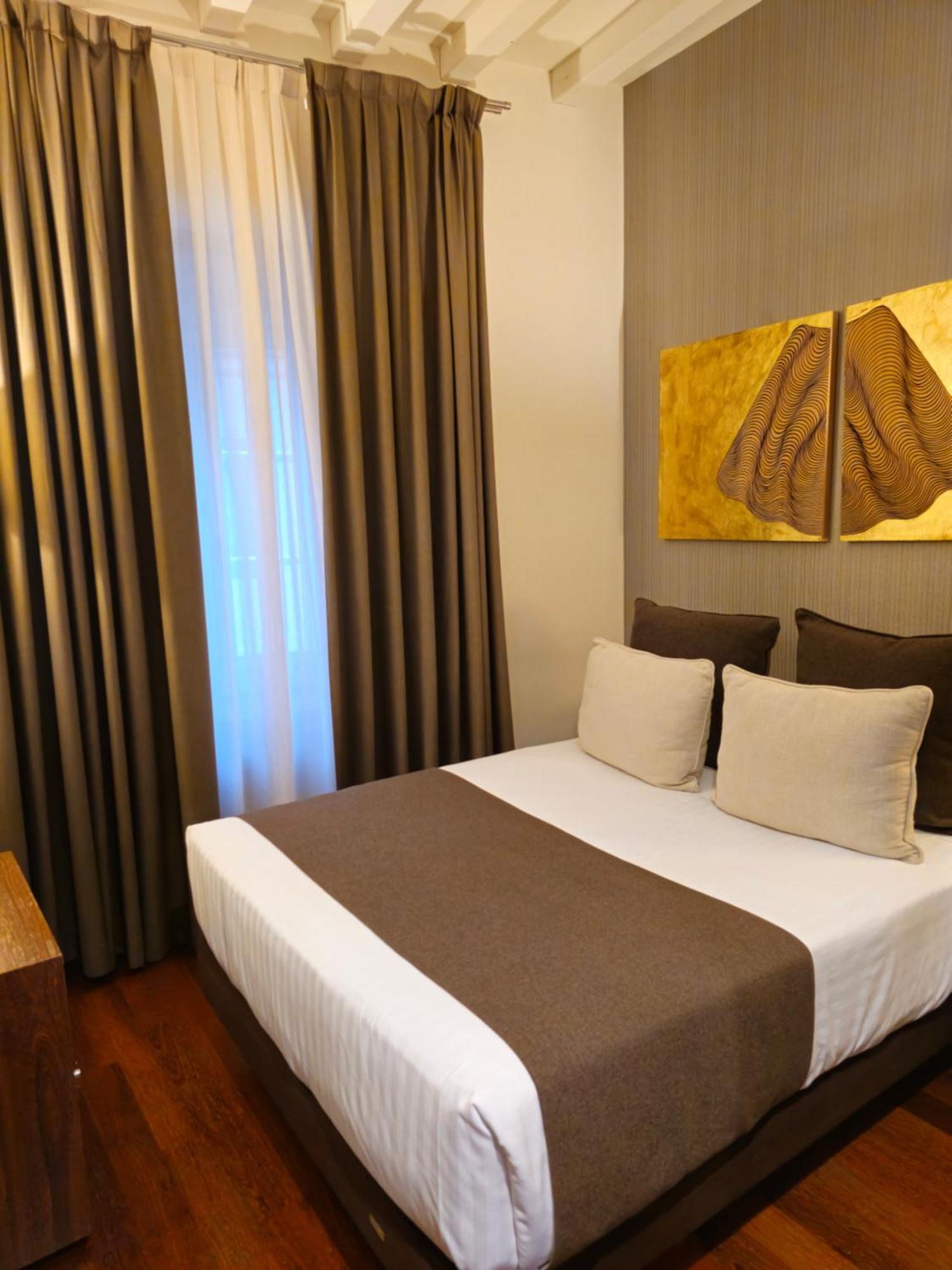 Carris Casa De La Troya Hotel ซานติอาโก เด กอมโปสเตลา ภายนอก รูปภาพ
