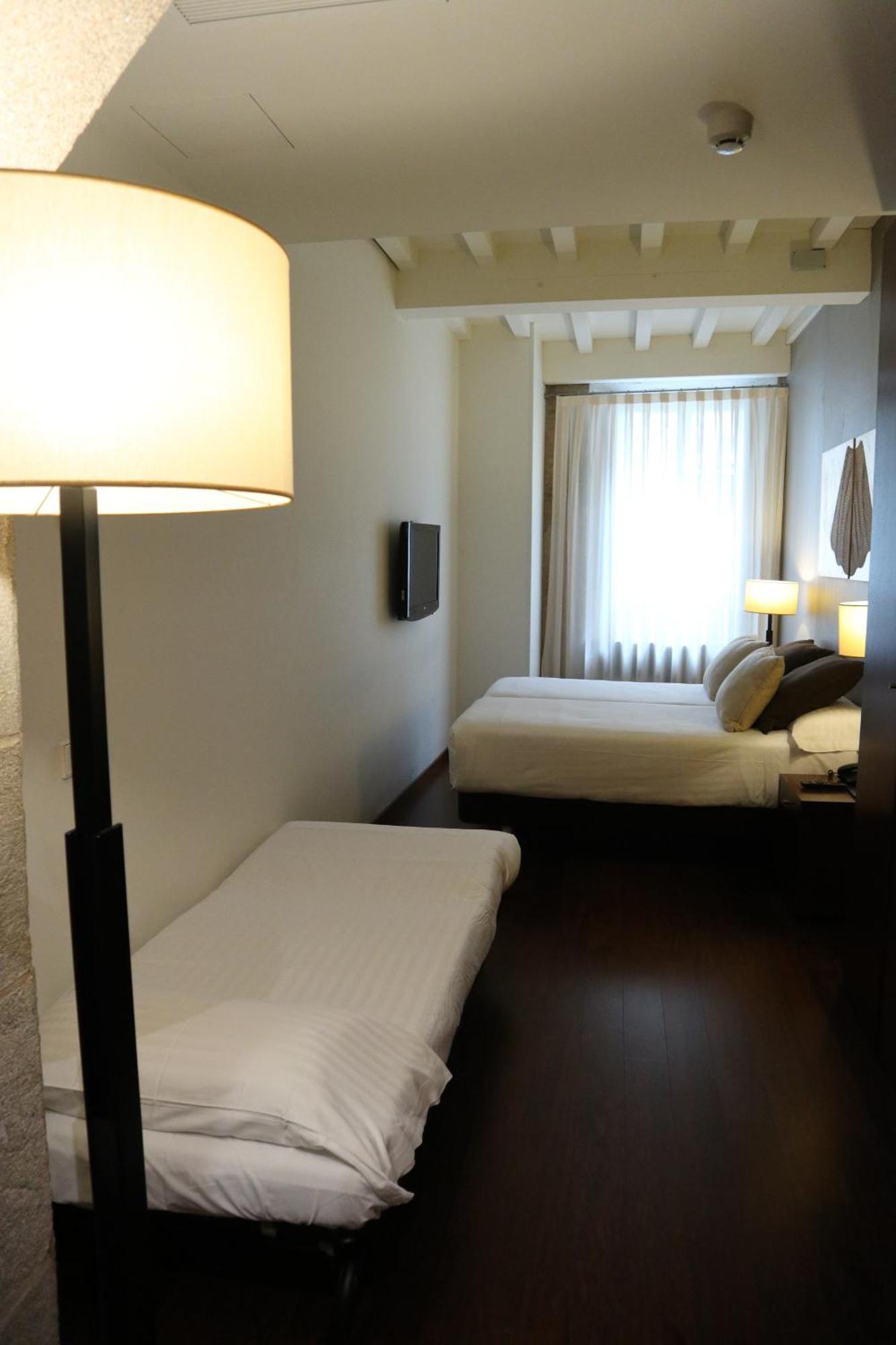 Carris Casa De La Troya Hotel ซานติอาโก เด กอมโปสเตลา ภายนอก รูปภาพ